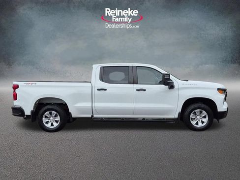 Used 2023 Chevrolet Silverado 1500 W/T w/ WT Value Package AWD/4WD image 4