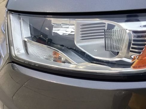 Used 2015 Ford Edge Titanium w/ Equipment Group 302A AWD/4WD image 4