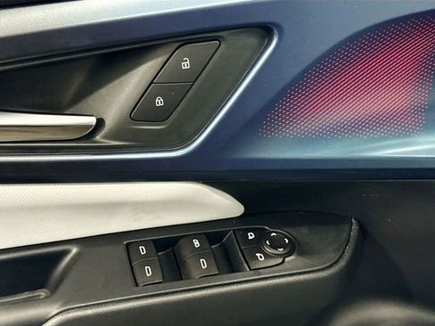 New 2026 Chevrolet Equinox EV LT image 19