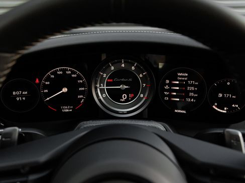 Certified 2025 Porsche 911 Turbo S AWD/4WD image 19
