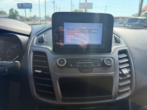Used 2020 Ford Transit Connect XL FWD image 23