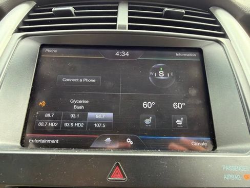 Used 2012 Ford Edge Limited AWD/4WD image 26