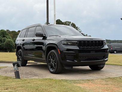 Used 2025 Jeep Grand Cherokee L Altitude