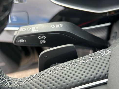 New 2026 Audi SQ7 Premium Plus image 19