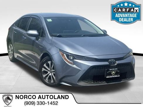Used 2020 Toyota Corolla LE image 1