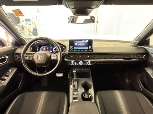 Used 2022 Honda Civic Sport image 13