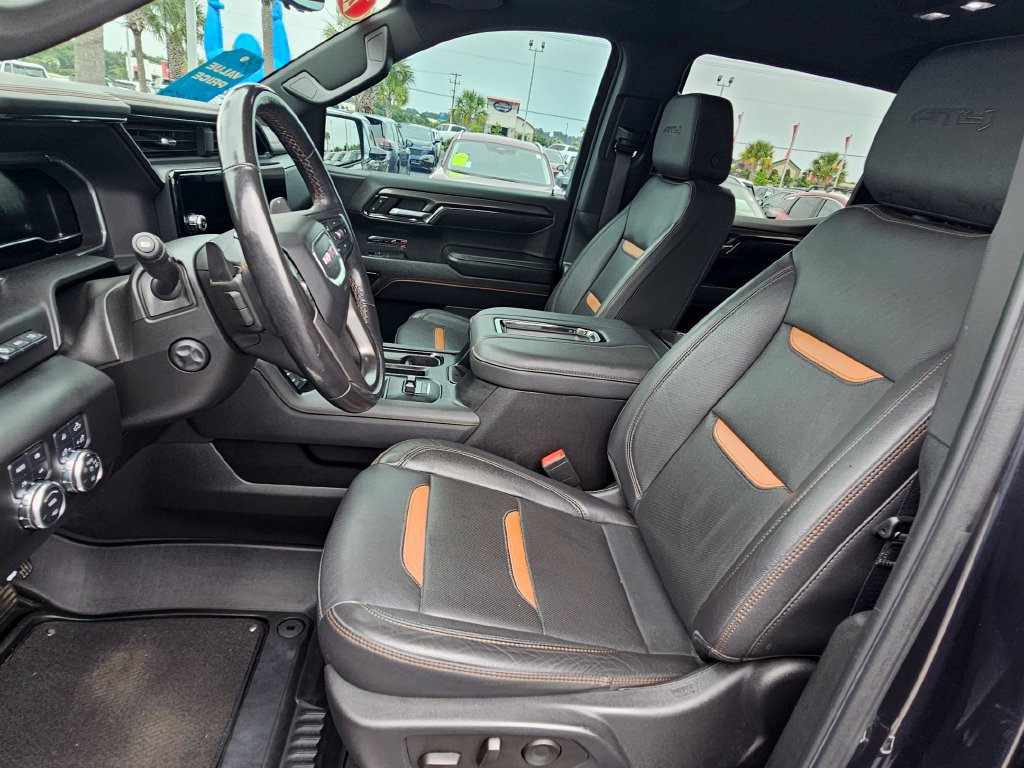 Used 2022 GMC Sierra 1500 AT4 w/ AT4 Premium Package AWD/4WD image 20
