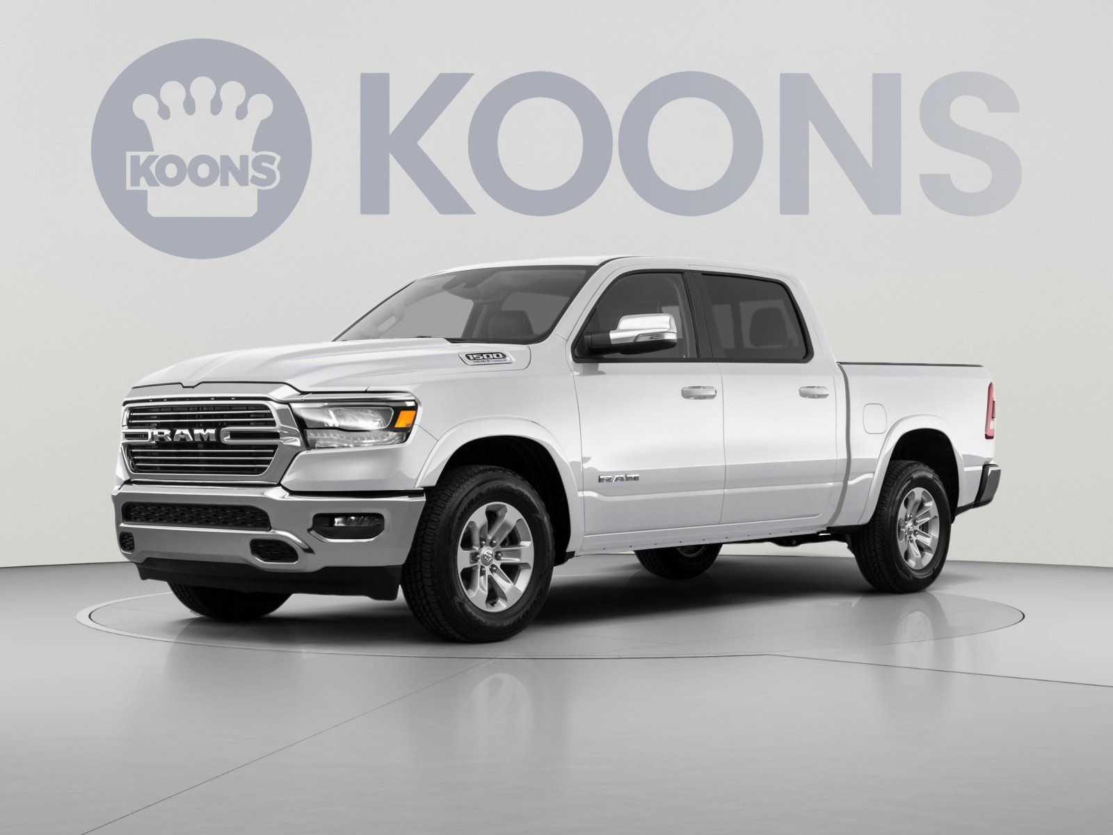 Used 2023 RAM 1500 Laramie AWD/4WD image 1