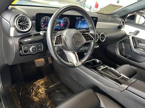 Used 2025 Mercedes-Benz CLA 250 image 10