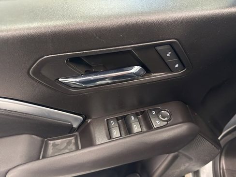 Used 2024 Chevrolet Colorado Z71 image 29