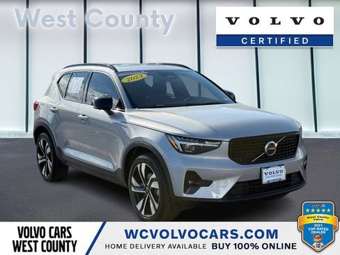 Certified 2023 Volvo XC40 B5 Ultimate w/ Protection Package Premier image 1