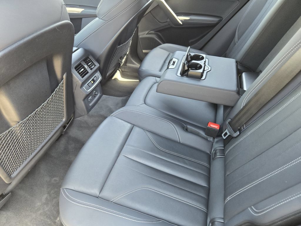 Certified 2025 Audi Q5 e Premium Plus AWD/4WD image 40