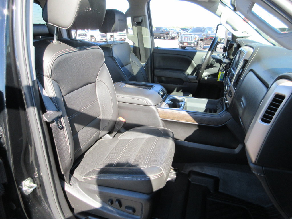 Used 2019 GMC Sierra 2500 Denali w/ Duramax Plus Package AWD/4WD image 25
