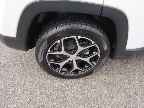Used 2024 Jeep Compass Limited AWD/4WD image 11