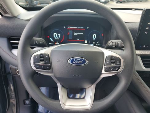 Used 2026 Ford Explorer Active image 20