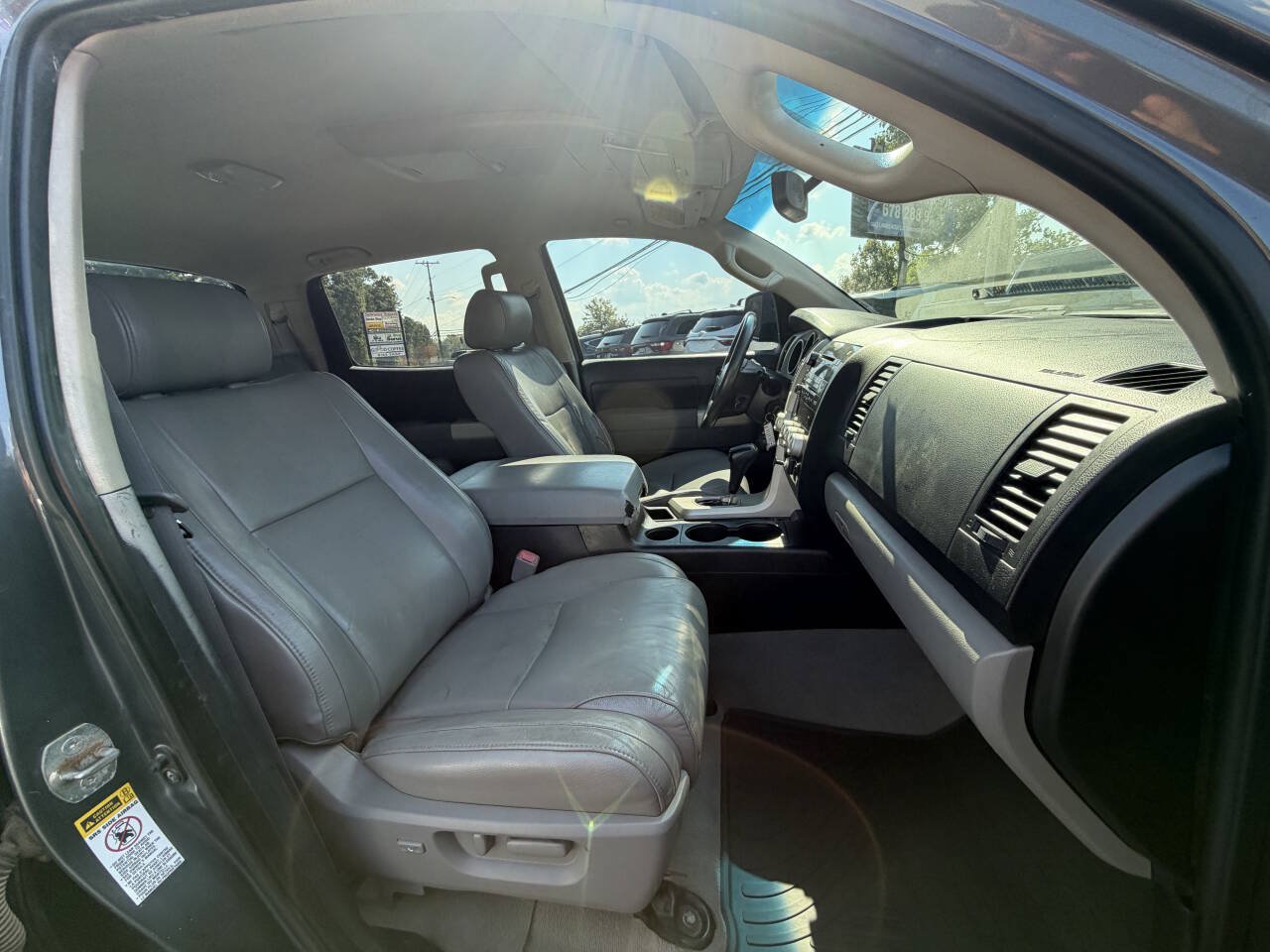 Used 2007 Toyota Tundra Limited w/ TRD Off-Road Pkg AWD/4WD image 7