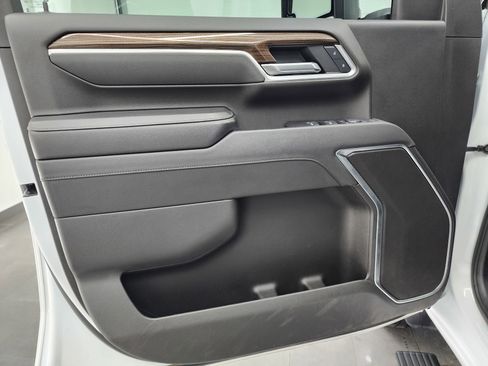 Used 2025 Chevrolet Silverado 3500 LT w/ All Star Edition image 44