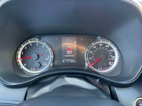 Used 2022 Toyota Highlander LE image 22