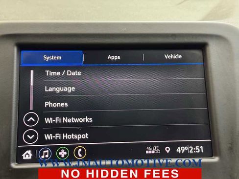 Used 2020 Chevrolet Equinox LT w/ Midnight Edition image 25