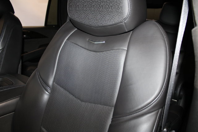 Used 2020 Cadillac Escalade Platinum AWD/4WD image 9