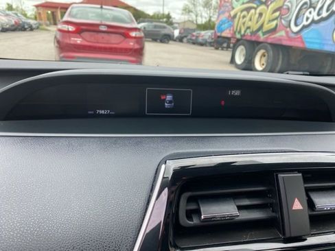 Used 2016 Toyota Prius Two image 11