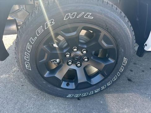 New 2026 RAM 1500 Big Horn AWD/4WD image 40