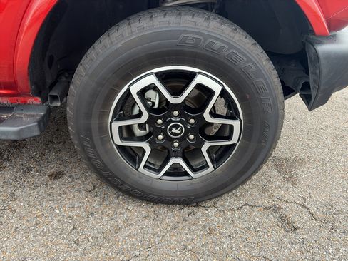 Used 2024 Ford Bronco Outer Banks AWD/4WD image 28