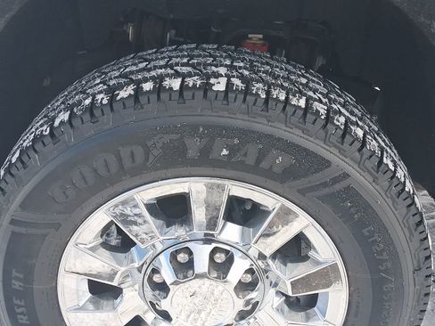 Used 2019 GMC Sierra 2500 Denali w/ Duramax Plus Package image 13