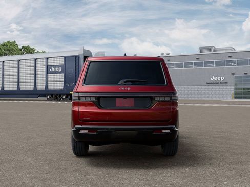 New 2026 Jeep Grand Wagoneer Summit w/ Premium Group III AWD/4WD image 8