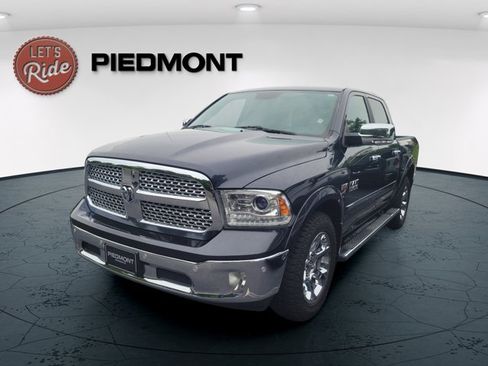 Used 2017 RAM 1500 Laramie w/ Convenience Group AWD/4WD image 1