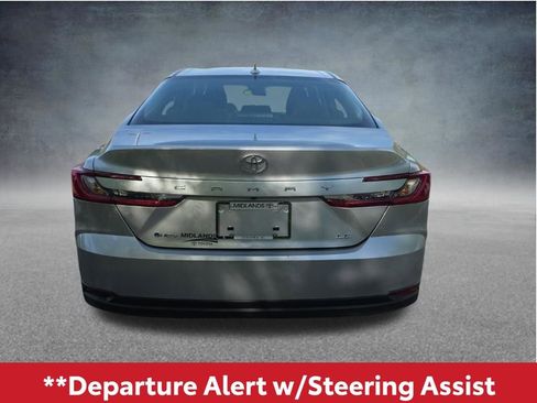 Used 2026 Toyota Camry LE FWD image 5