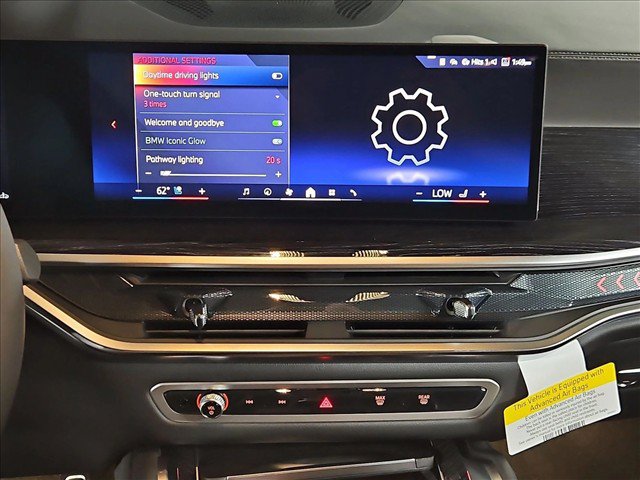 New 2027 BMW X6 xDrive40i w/ Climate Comfort Package AWD/4WD image 12
