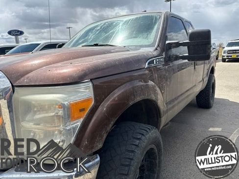 Used 2011 Ford F250 Lariat w/ Lariat Interior Pkg AWD/4WD image 1