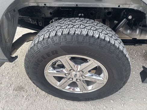 Used 2025 Ford F150 XLT w/ Equipment Group 301A Standard AWD/4WD image 29