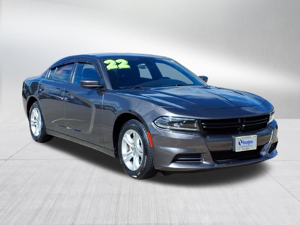 Used 2022 Dodge Charger SXT RWD image 2