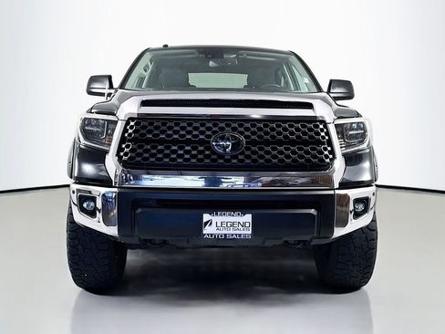 Used 2018 Toyota Tundra SR5 AWD/4WD image 2