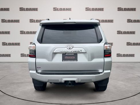 Used 2024 Toyota 4Runner SR5 Premium w/ Moonroof Package AWD/4WD image 4