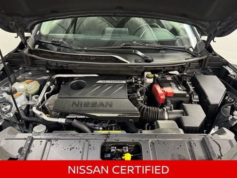 Certified 2025 Nissan Rogue SV image 13