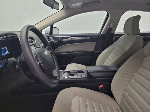 Used 2018 Ford Fusion S image 17