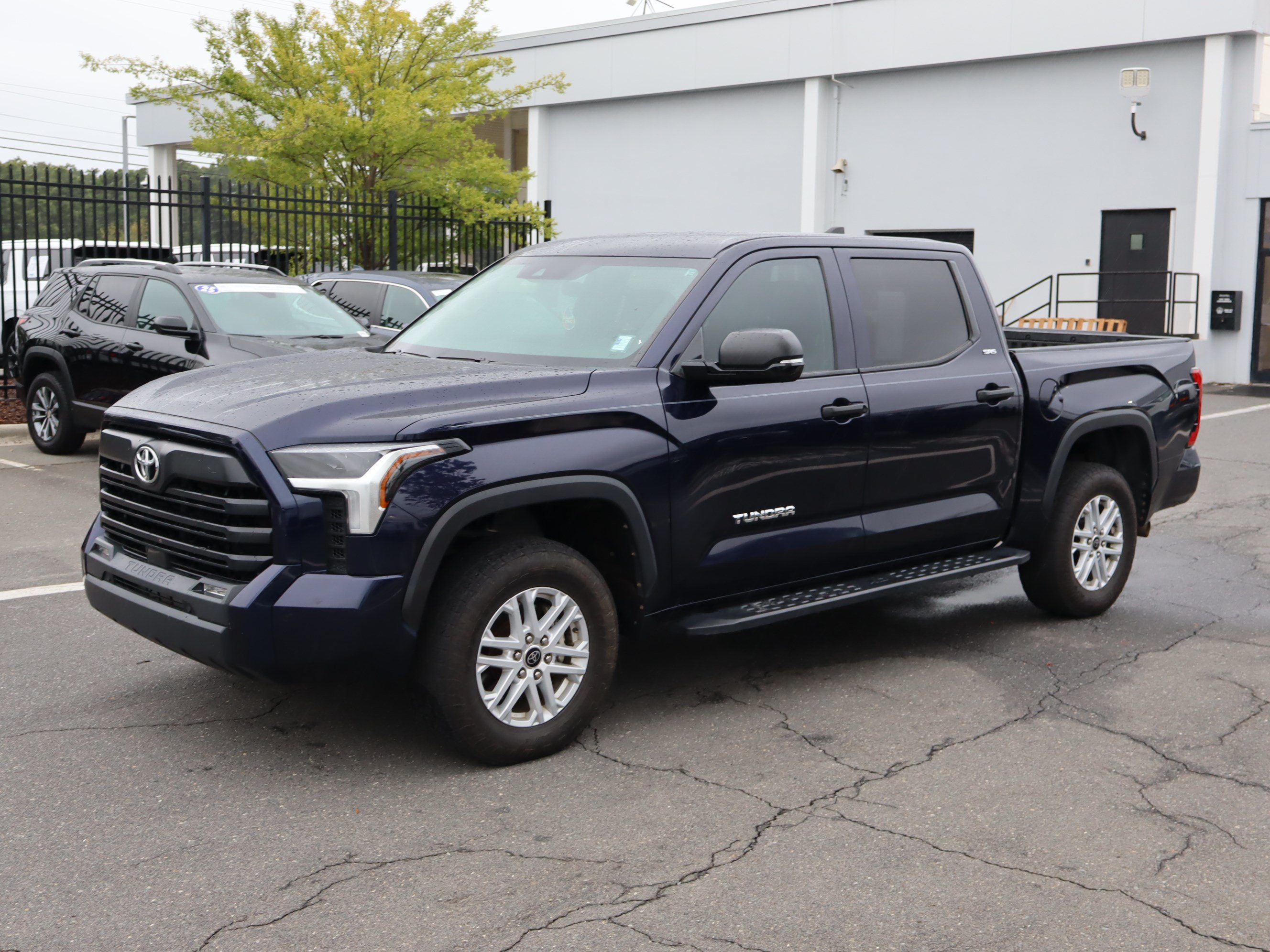 Used 2024 Toyota Tundra SR5 w/ SR5 Convenience Package AWD/4WD image 16
