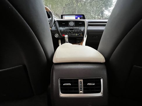 Used 2019 Lexus RX 350 FWD w/ Navigation Package image 37