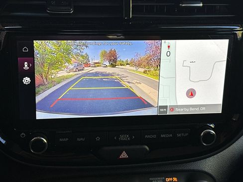 Certified 2025 Kia Soul S FWD image 20