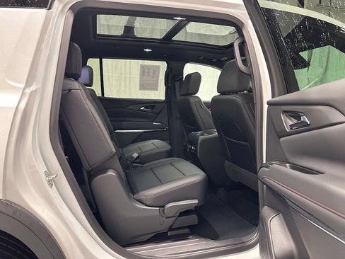 Used 2025 Chevrolet Traverse Z71 w/ Driver Confidence Package AWD/4WD image 49