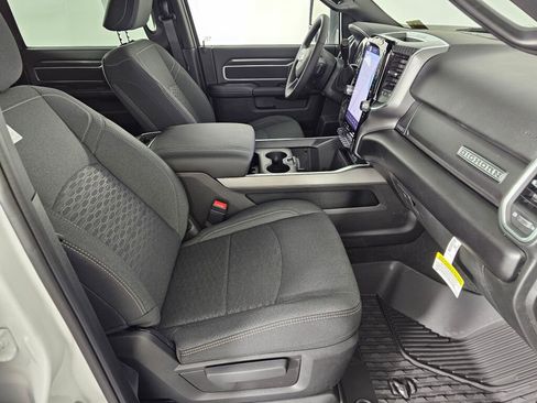 New 2025 RAM 3500 Big Horn image 26