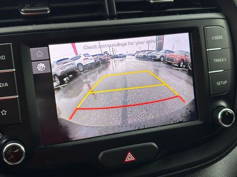 Certified 2022 Kia Soul LX image 28