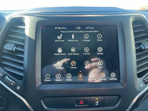 Used 2022 Jeep Cherokee Latitude w/ Sun & Sound Group AWD/4WD image 24