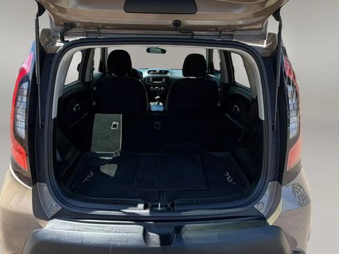 Used 2015 Kia Soul FWD image 21
