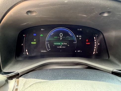 Used 2025 Toyota Camry LE FWD image 14