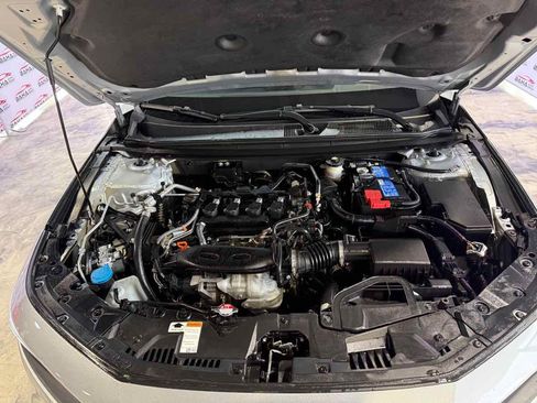 Used 2025 Honda Accord LX image 51