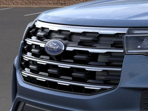 New 2026 Ford Explorer Active RWD image 40